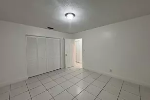 1916 SW 11th St, Fort Lauderdale, FL 33312 - Photo 9