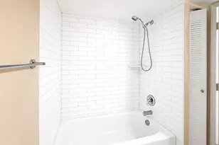1743 Village Blvd, West Palm Beach, FL 33409 - Photo 7