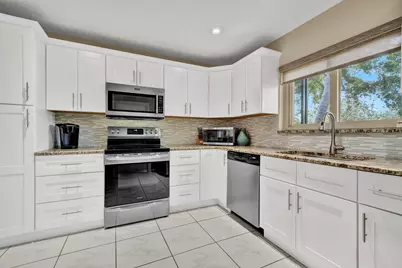 1735 NW 21st Court, Delray Beach, FL 33445 - Photo 9
