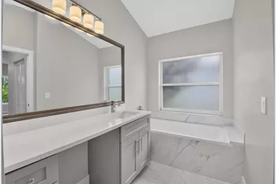 8410 Via Serena, Boca Raton, FL 33433 - Photo 17