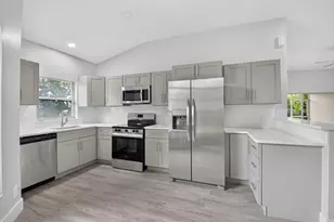 8410 Via Serena, Boca Raton, FL 33433 - Photo 5