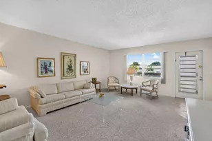 2049 Ventnor O Crescent, Deerfield Beach, FL 33442 - Photo 13
