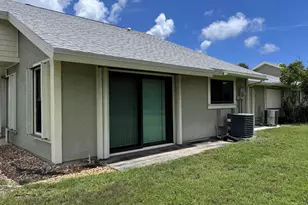 1428 SE Colchester Cir, Port Saint Lucie, FL 34952 - Photo 3