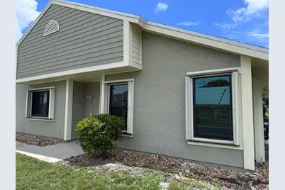 1428 SE Colchester Circle, Port Saint Lucie, FL 34952 - Photo 1