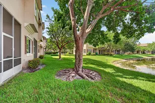 3355 Lakeside Dr, Davie, FL 33328 - Photo 43