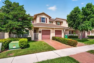 3355 Lakeside Dr, Davie, FL 33328 - Photo 3