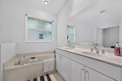 3355 Lakeside Drive, Davie, FL 33328 - Photo 27