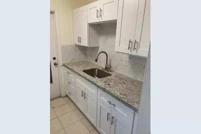 2530 Pierce Street #202, Hollywood, FL 33020 - Photo 1