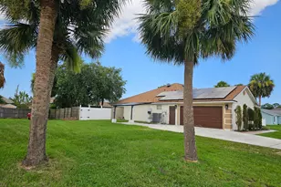 1637 SW La Gorce Ave, Port Saint Lucie, FL 34953 - Photo 3