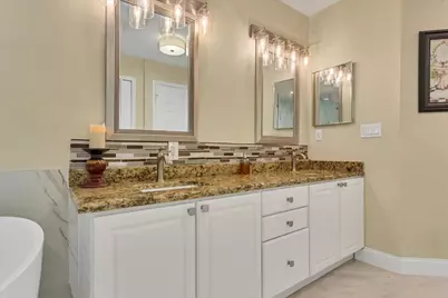 1637 SW La Gorce Avenue, Port Saint Lucie, FL 34953 - Photo 17