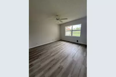 3031 Holiday Springs Boulevard #202-7, Margate, FL 33063 - Photo 9