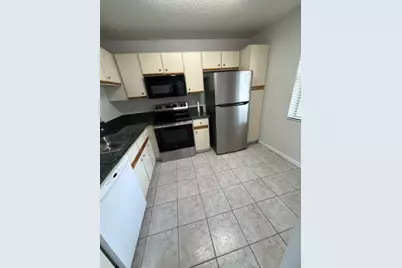 3031 Holiday Springs Boulevard #202-7, Margate, FL 33063 - Photo 7