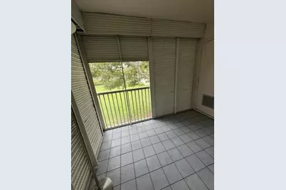3031 Holiday Springs Boulevard #202-7, Margate, FL 33063 - Photo 11