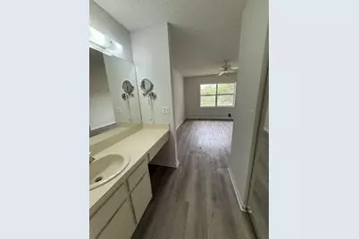 3031 Holiday Springs Boulevard #202-7, Margate, FL 33063 - Photo 11