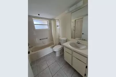 3031 Holiday Springs Boulevard #202-7, Margate, FL 33063 - Photo 13
