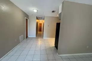 6111 SW 31st St, Miramar, FL 33023 - Photo 11
