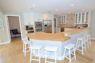 2060 Coco Palm Pl, Lauderdale by the Sea, FL 33062 - Photo 9