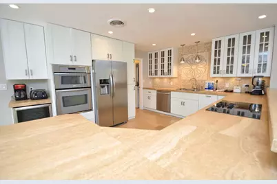 2060 Coco Palm Place, Lauderdale by the Sea, FL 33062 - Photo 11