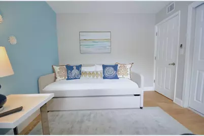 2060 Coco Palm Place, Lauderdale by the Sea, FL 33062 - Photo 25