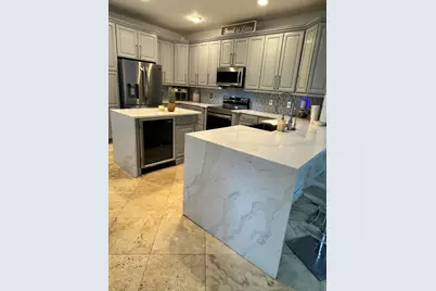 808 N Victoria Park Road, Fort Lauderdale, FL 33304 - Photo 7
