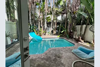 808 N Victoria Park Road, Fort Lauderdale, FL 33304 - Photo 3