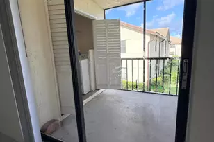 7714 Tahiti Ln, Greenacres, FL 33467 - Photo 21