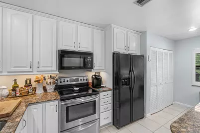 2898 SW 22nd Circle #232a, Delray Beach, FL 33445 - Photo 17