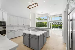 6841 SE Harbor Cir, Hutchinson Island, FL 34996 - Photo 17