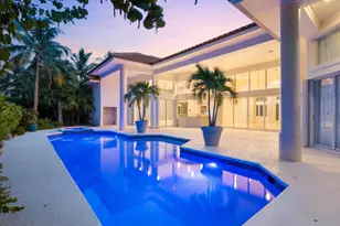 6841 SE Harbor Cir, Hutchinson Island, FL 34996 - Photo 13