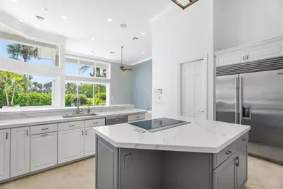 6841 SE Harbor Circle, Hutchinson Island, FL 34996 - Photo 19