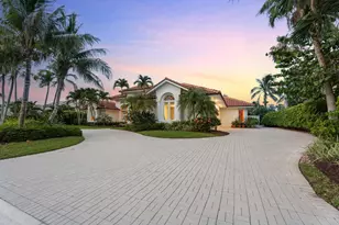 6841 SE Harbor Cir, Hutchinson Island, FL 34996 - Photo 5