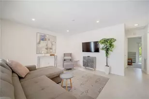 50 NE 30th Ct, Wilton Manors, FL 33334 - Photo 13