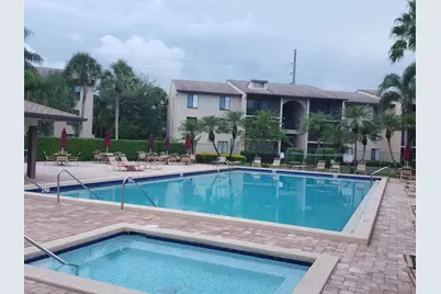 204 Foxtail Drive #F2, Greenacres, FL 33415 - Photo 17
