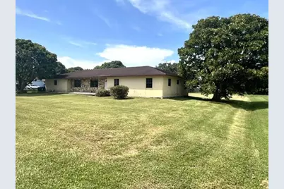 36911 3rd Street, Canal Point, FL 33438 - Photo 5