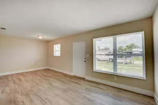 9188 Birmingham Dr, Palm Beach Gardens, FL 33410 - Photo 5