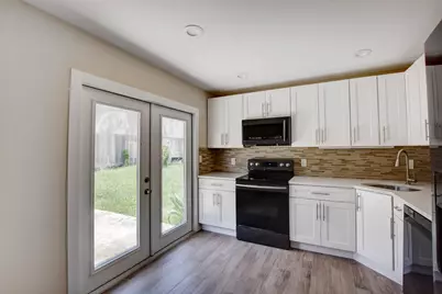 9188 Birmingham Drive, Palm Beach Gardens, FL 33410 - Photo 7