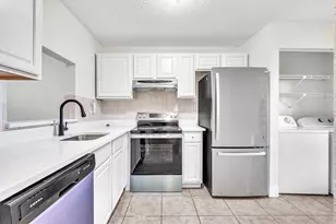 2510 Riverside Dr, Coral Springs, FL 33065 - Photo 1
