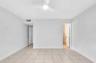 2510 Riverside Dr, Coral Springs, FL 33065 - Photo 23