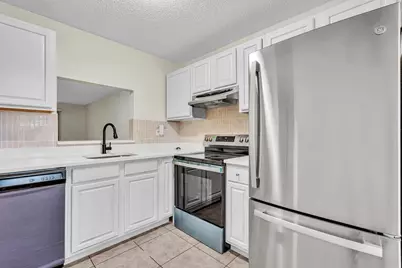 2510 Riverside Drive #2510, Coral Springs, FL 33065 - Photo 7