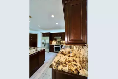 7470 NW 1st Place, Plantation, FL 33317 - Photo 7