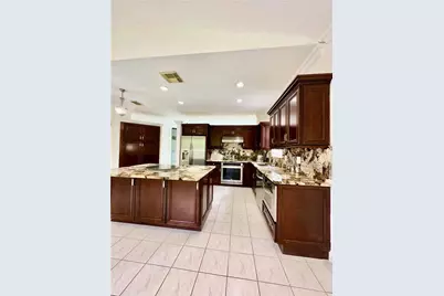 7470 NW 1st Place, Plantation, FL 33317 - Photo 9