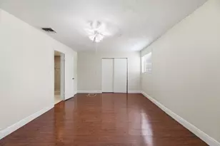 5131 SW 6th St, Margate, FL 33068 - Photo 13