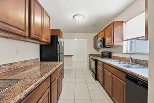 5131 SW 6th St, Margate, FL 33068 - Photo 13