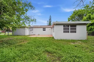 5131 SW 6th St, Margate, FL 33068 - Photo 35