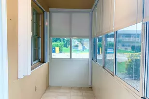 81 Kingswood E, West Palm Beach, FL 33417 - Photo 27