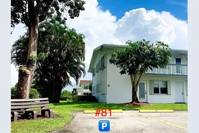 81 Kingswood E, West Palm Beach, FL 33417 - Photo 3