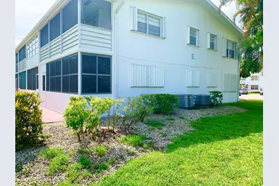 81 Kingswood E, West Palm Beach, FL 33417 - Photo 35