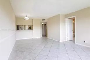 10106 Twin Lakes Dr, Coral Springs, FL 33071 - Photo 7