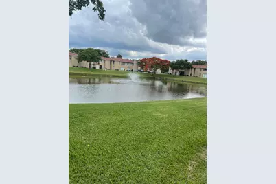 10106 Twin Lakes Drive #Unit 4, Coral Springs, FL 33071 - Photo 9