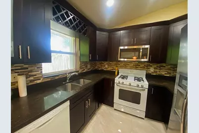 5314 Blueberry Hill Avenue, Lake Worth, FL 33463 - Photo 5
